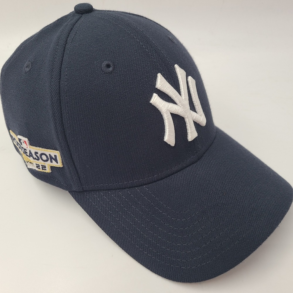 New York Yankees Hat Fitted S-M New Era 39Thirty Blue White MLB 2022 Postseason
